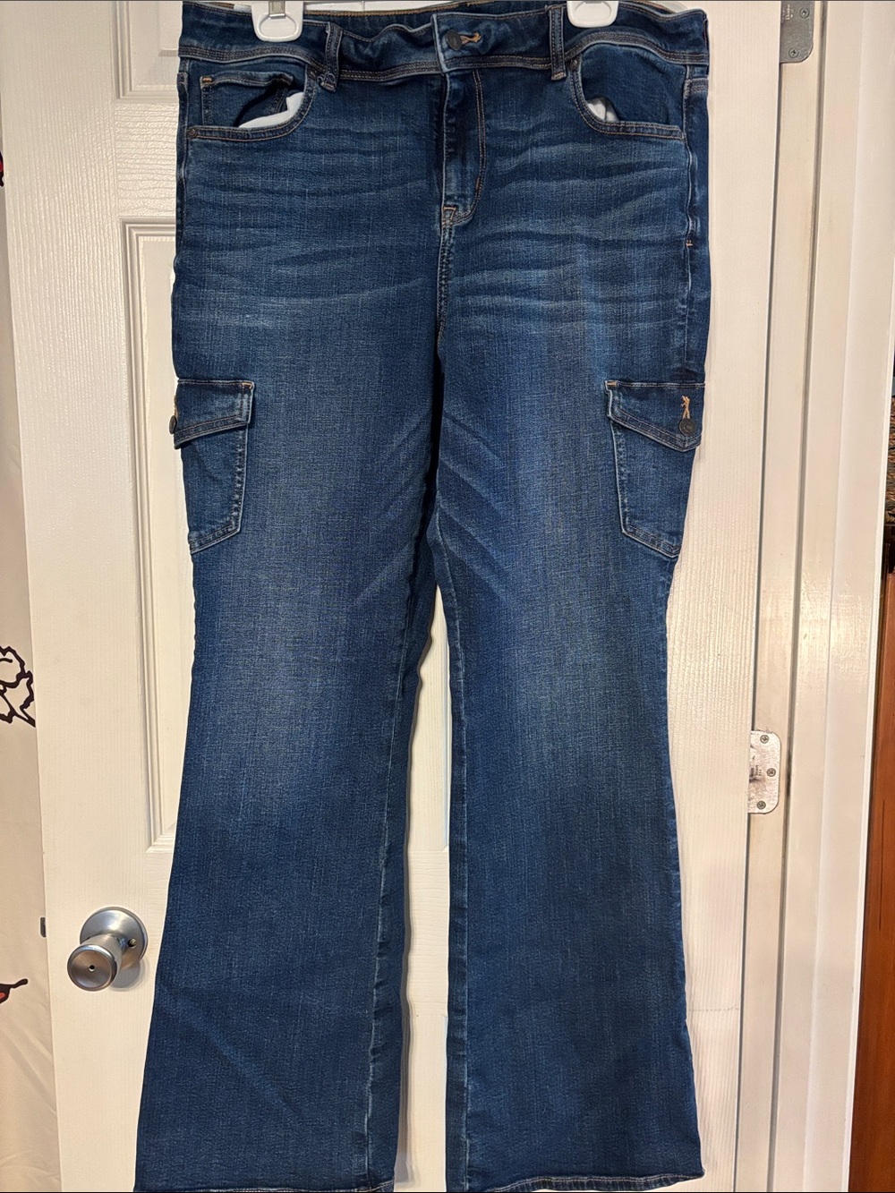 American Eagle Outfitters Dark Blue Wide-Leg Cargo Jeans